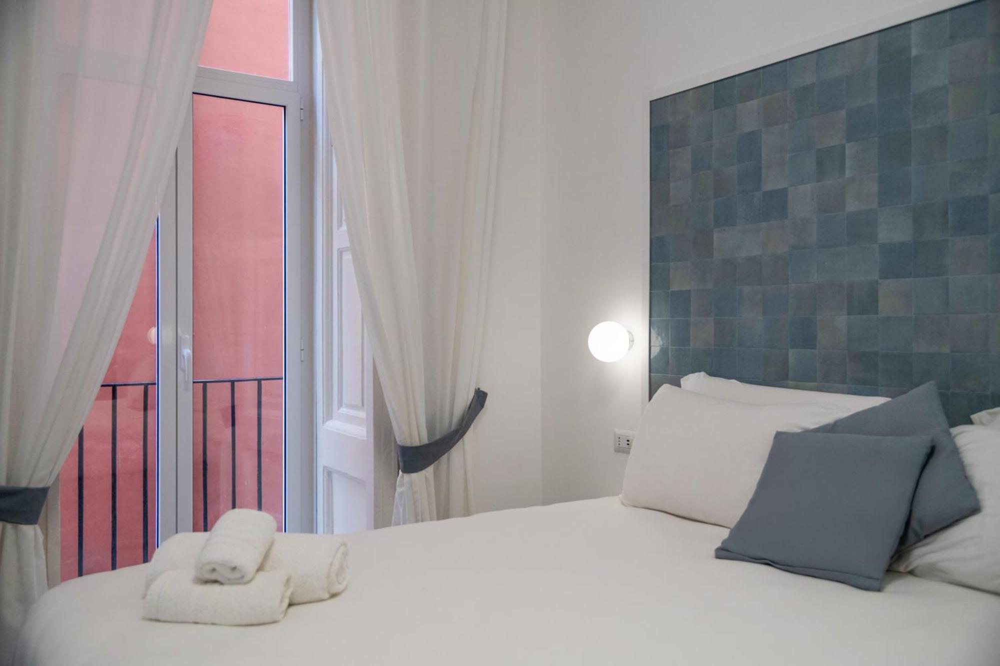 Vistavicolo Rooms Neapel Exteriör bild