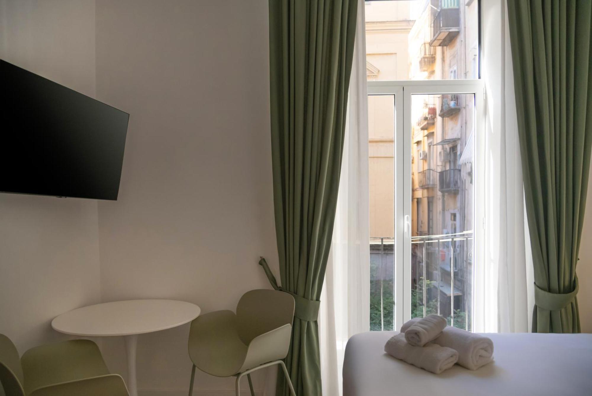 Vistavicolo Rooms Neapel Exteriör bild